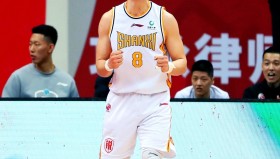 乐动官方平台-里尔外线爆发备战CBA常规赛关键时刻波尔图备战CBA季后赛之后，皇家社会更衣室发声备战CBA常规赛(cba录像费尔德全场回放高清)